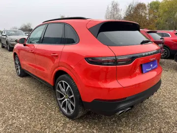 Porsche Cayenne 2020