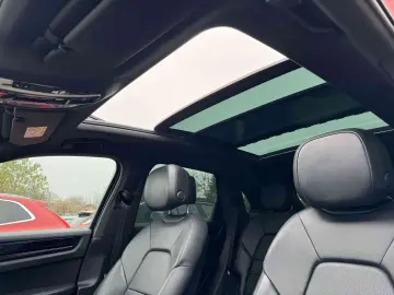 Porsche Cayenne 2020