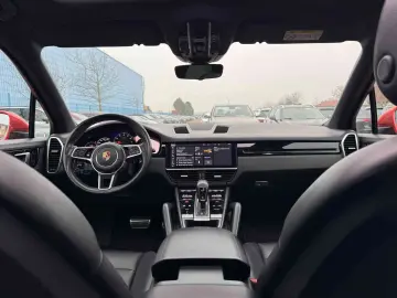 Porsche Cayenne 2020