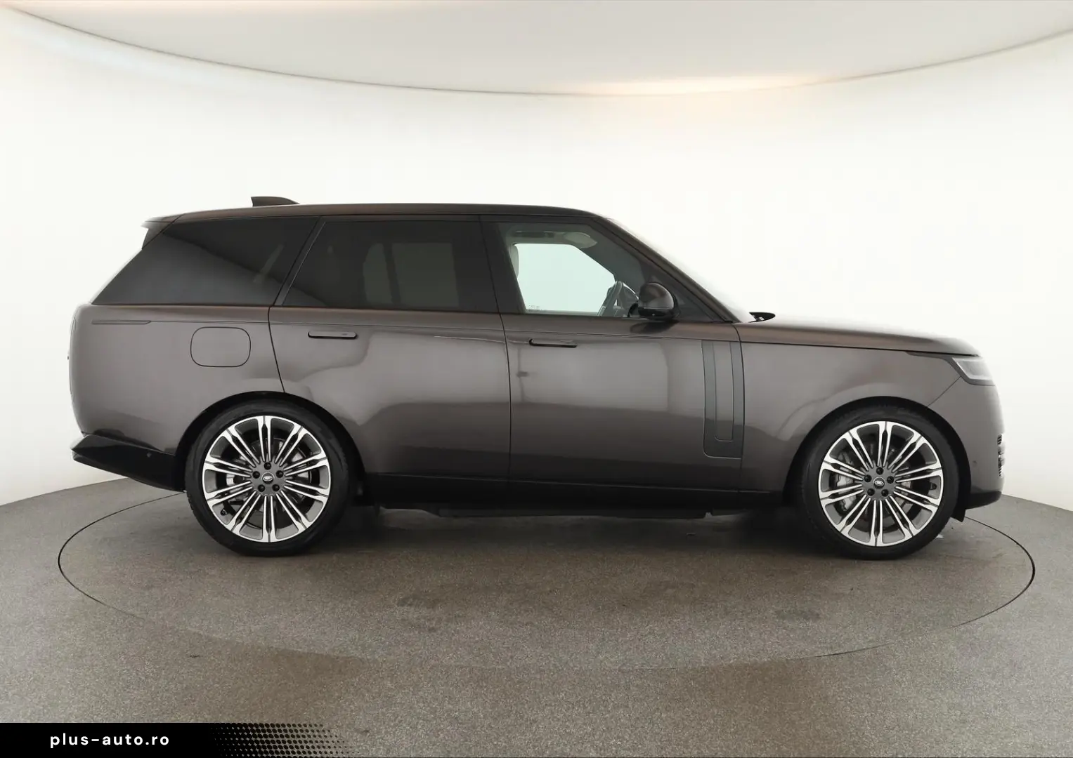 Range Rover P440e SE SHADOW Pixel Pano 360 22