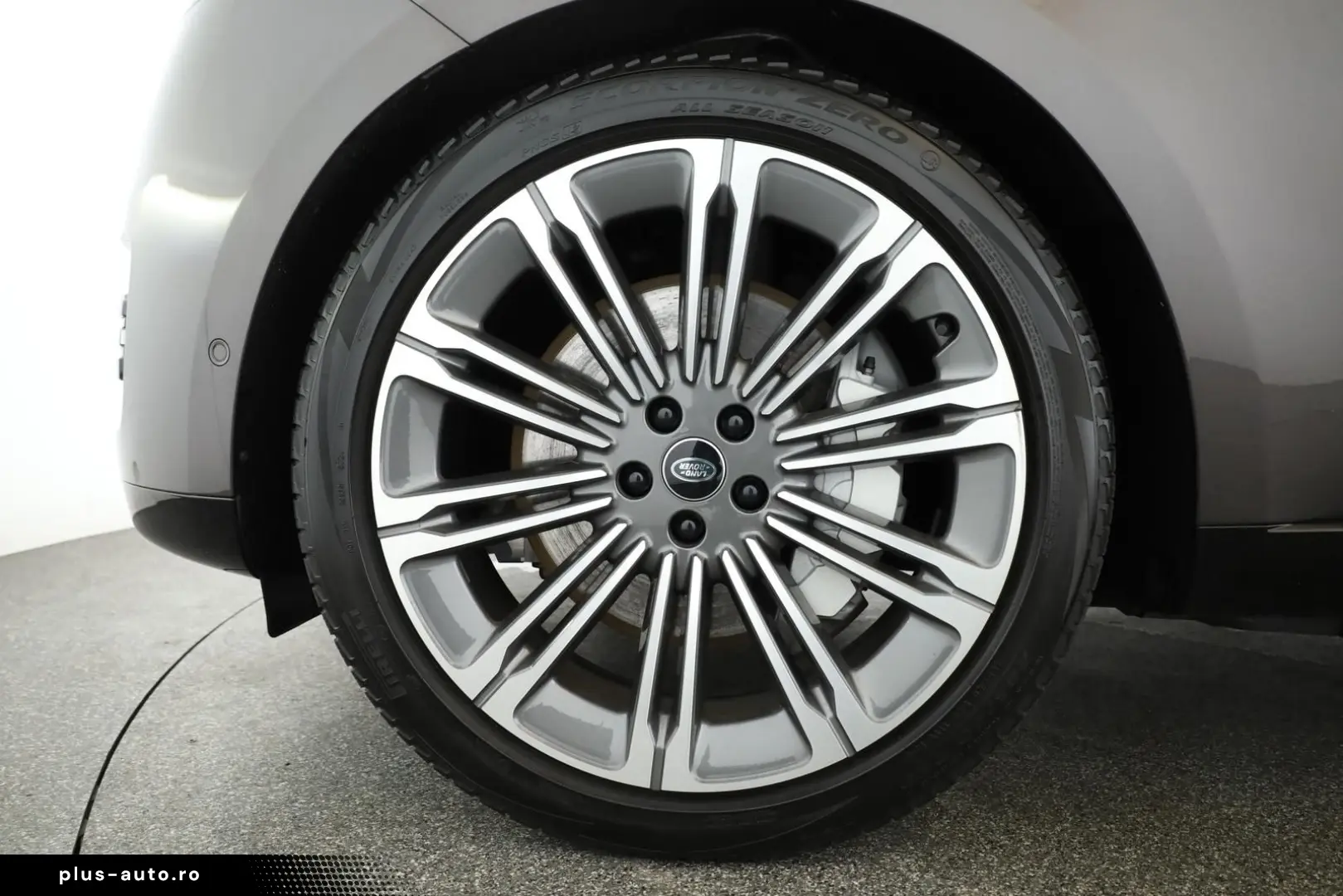 Range Rover P440e SE SHADOW Pixel Pano 360 22