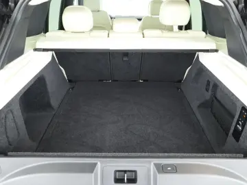 Range Rover P440e SE SHADOW Pixel Pano 360 22