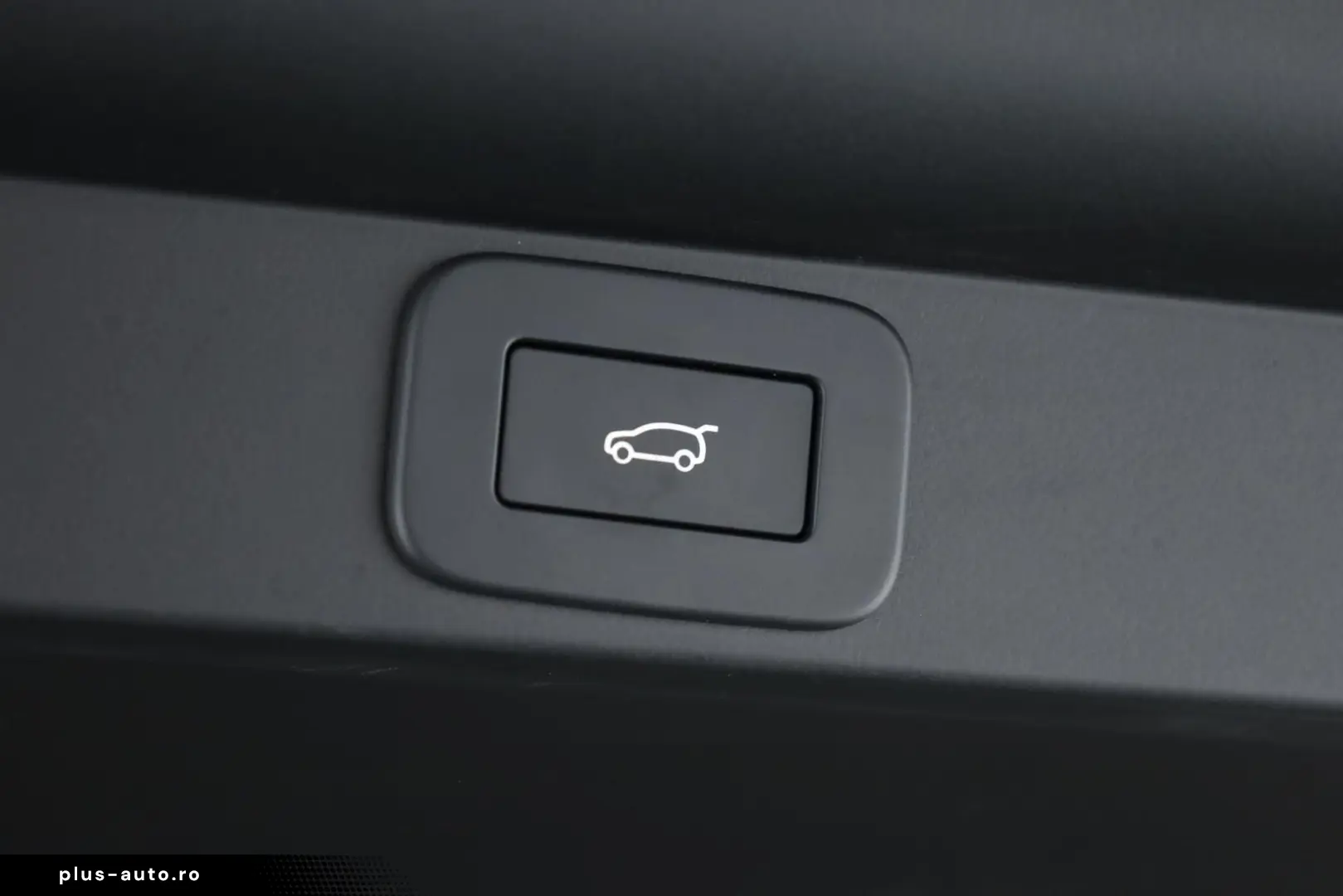 Range Rover P440e SE SHADOW Pixel Pano 360 22