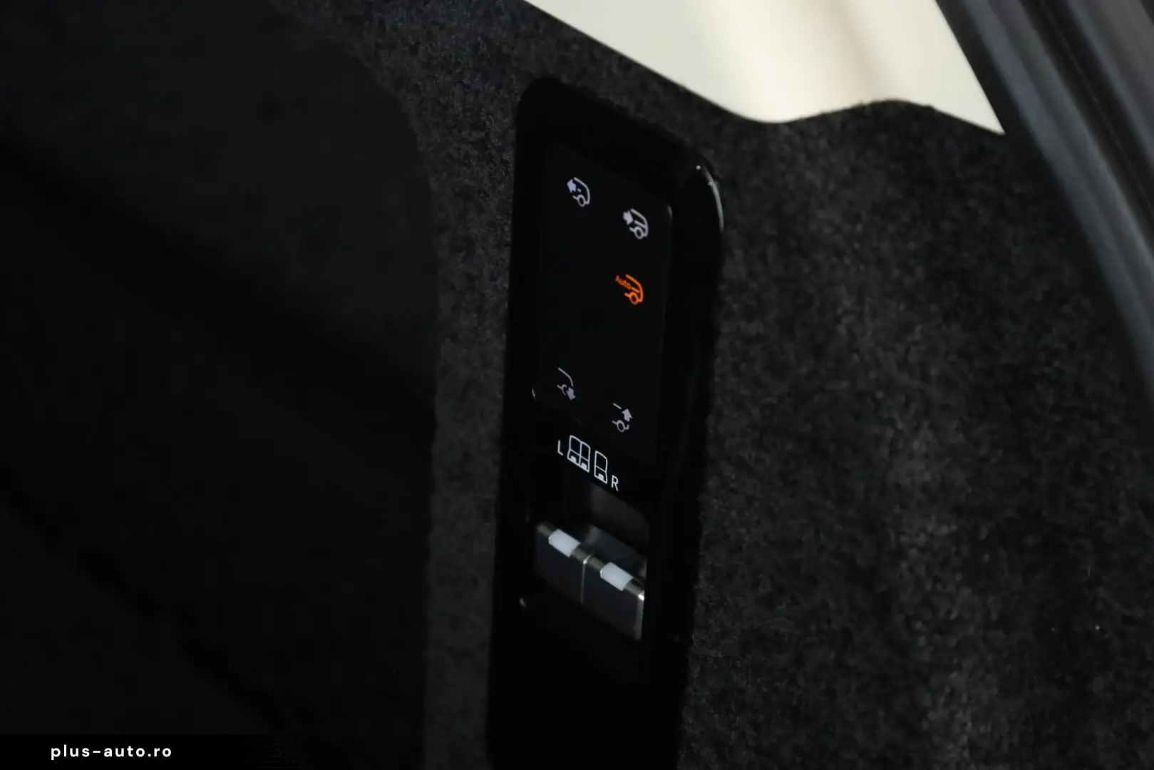 Range Rover P440e SE SHADOW Pixel Pano 360 22