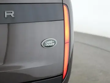 Range Rover P440e SE SHADOW Pixel Pano 360 22