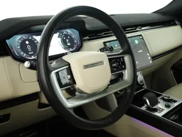 Range Rover P440e SE SHADOW Pixel Pano 360 22