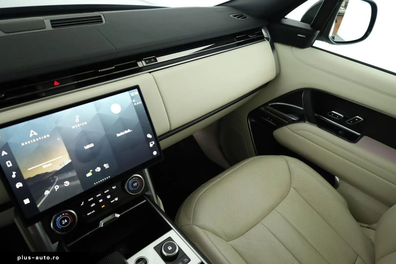 Range Rover P440e SE SHADOW Pixel Pano 360 22