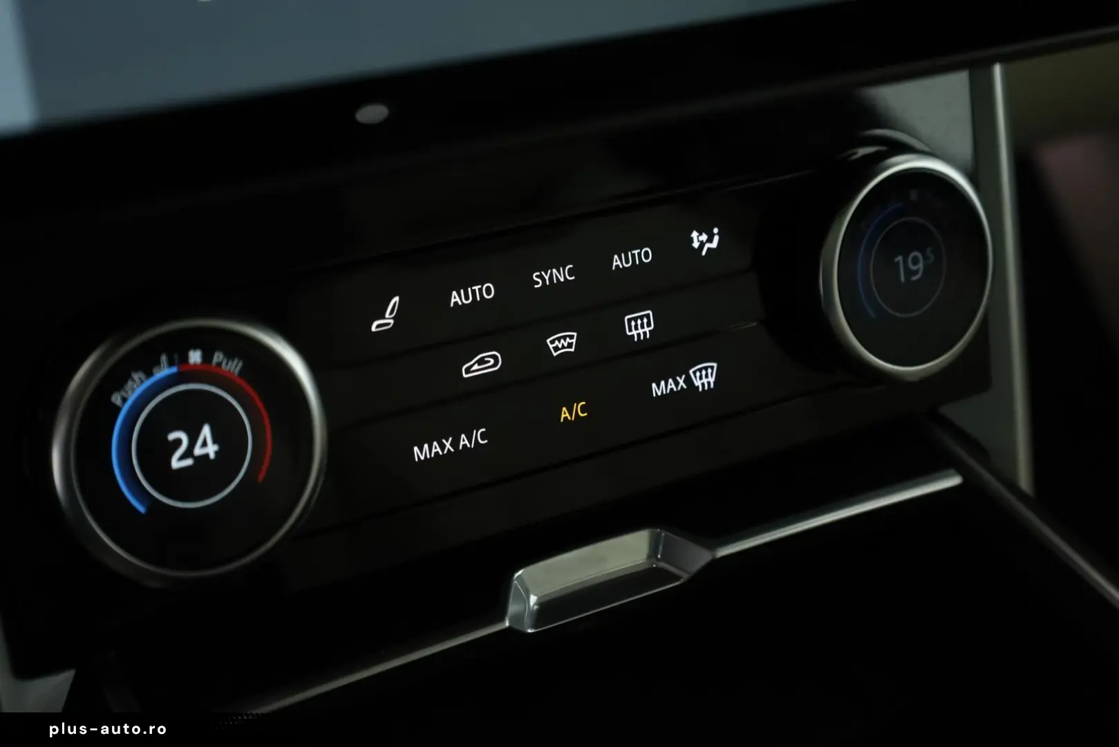 Range Rover P440e SE SHADOW Pixel Pano 360 22