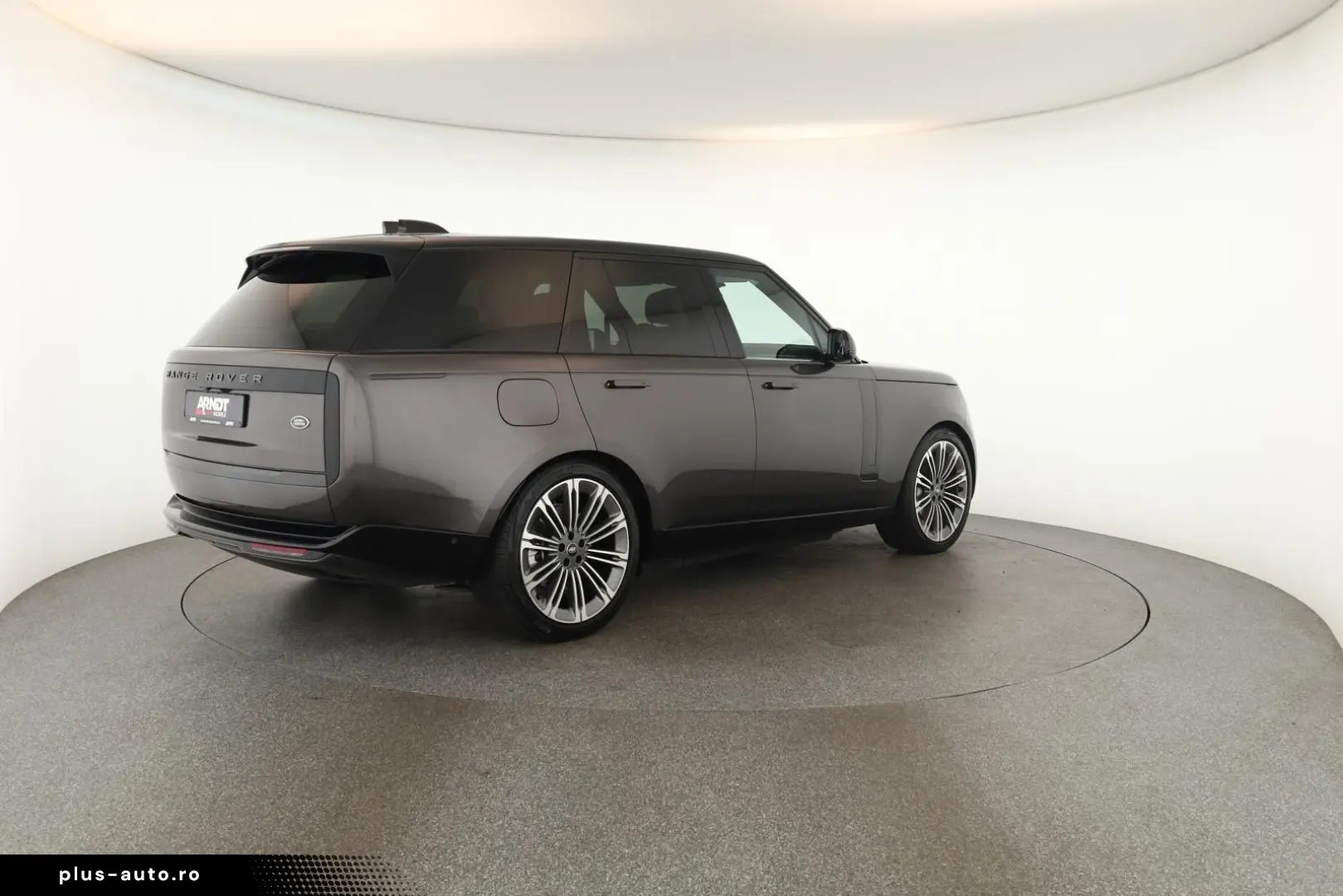 Range Rover P440e SE SHADOW Pixel Pano 360 22
