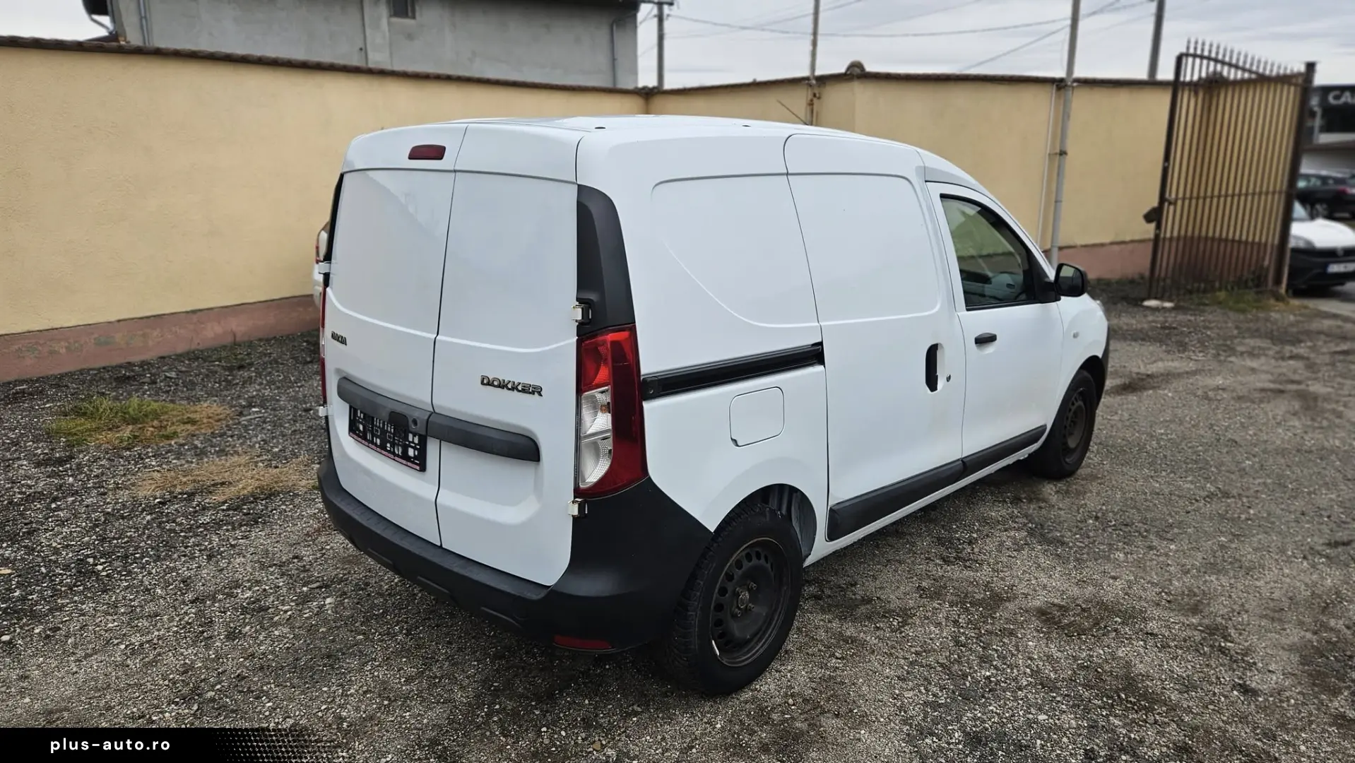DACIA DOKKER 1.5 DCI 2015