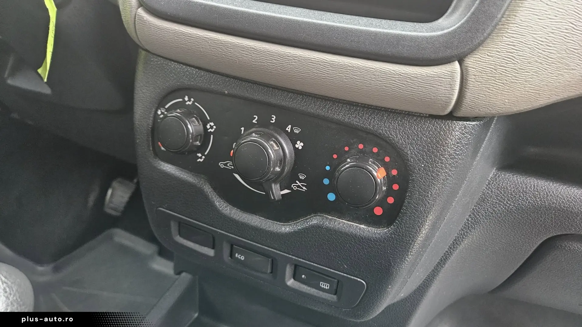 DACIA DOKKER 1.5 DCI 2015