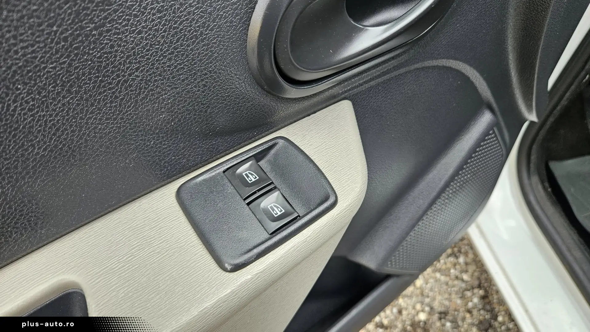 DACIA DOKKER 1.5 DCI 2015