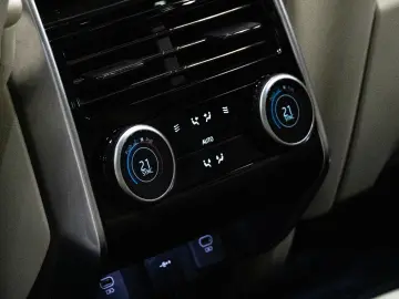 Range Rover SE Hybrid Pano Softk Meridian Luft