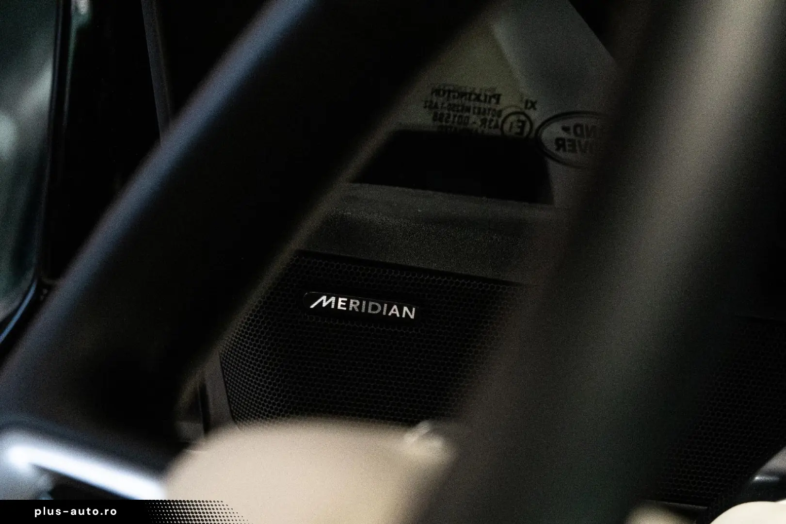 Range Rover SE Hybrid Pano Softk Meridian Luft