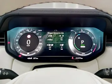 Range Rover 3.0 Si6 PHEV 460 PS AWD Auto