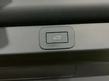 Range Rover D350 HSE   Erw. Leder-Paket   Pano-S