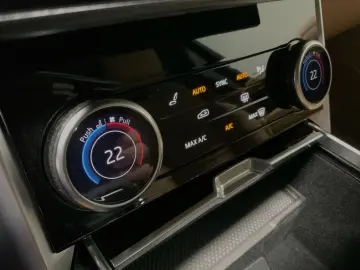 Range Rover D350 HSE   Erw. Leder-Paket   Pano-S