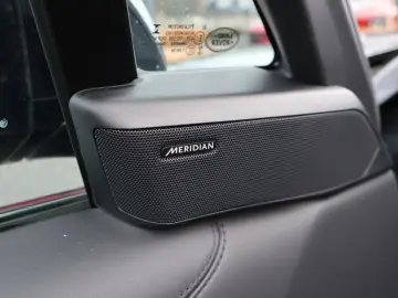 Range Rover D350 HSE SWB Pano-Standhzg-KeyGo-ACC