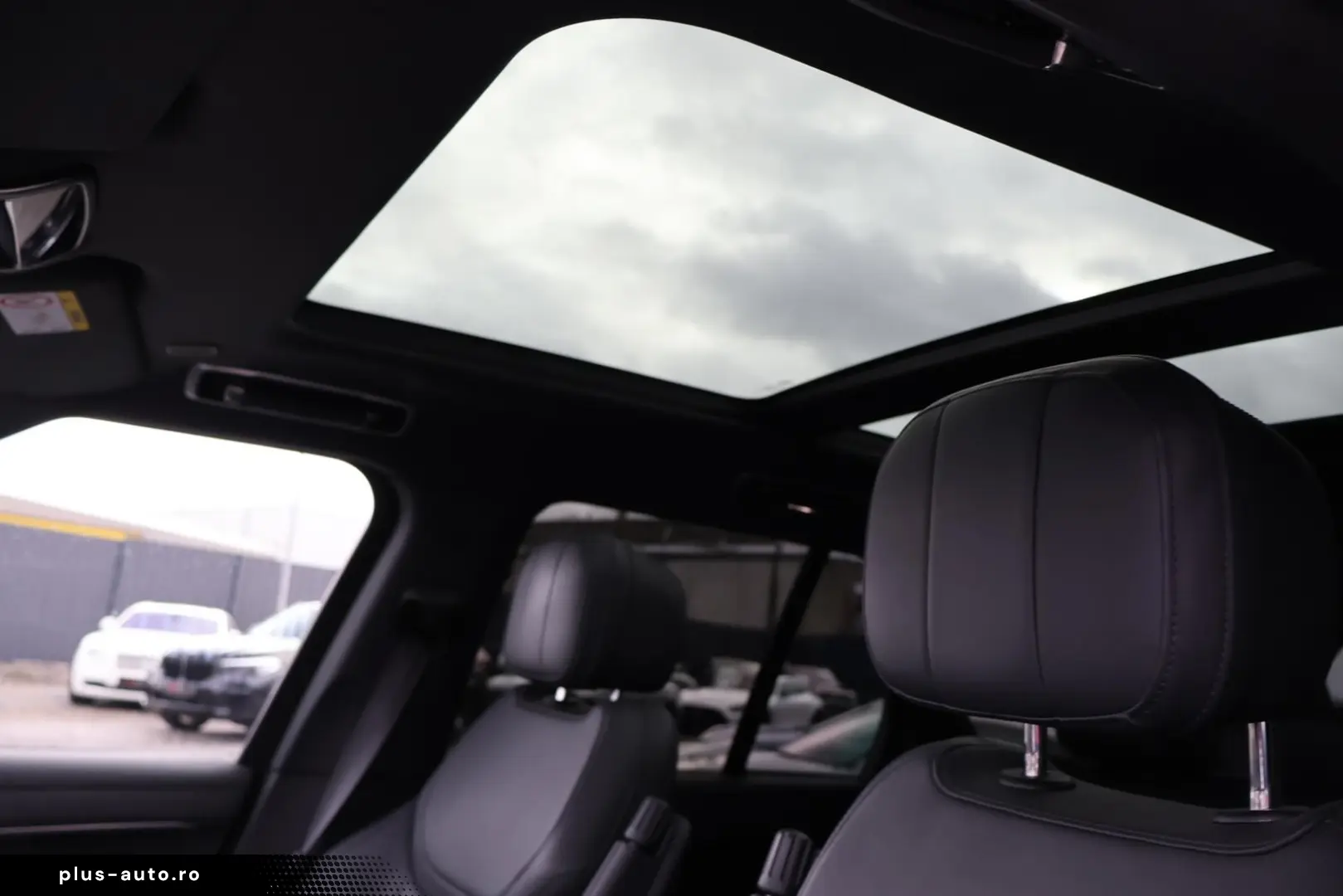 Range Rover D350 HSE SWB Pano-Standhzg-KeyGo-ACC