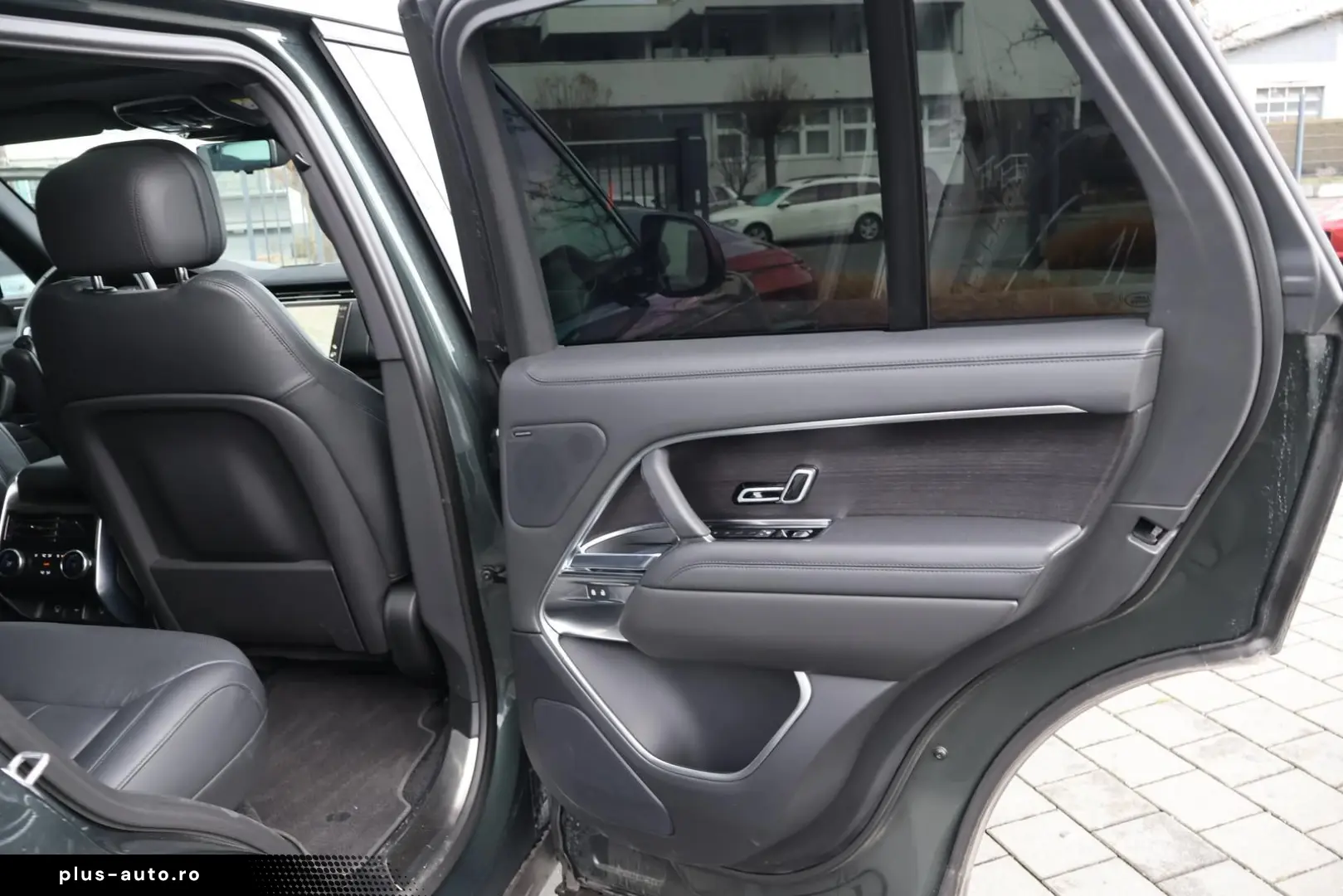 Range Rover D350 HSE SWB Pano-Standhzg-KeyGo-ACC