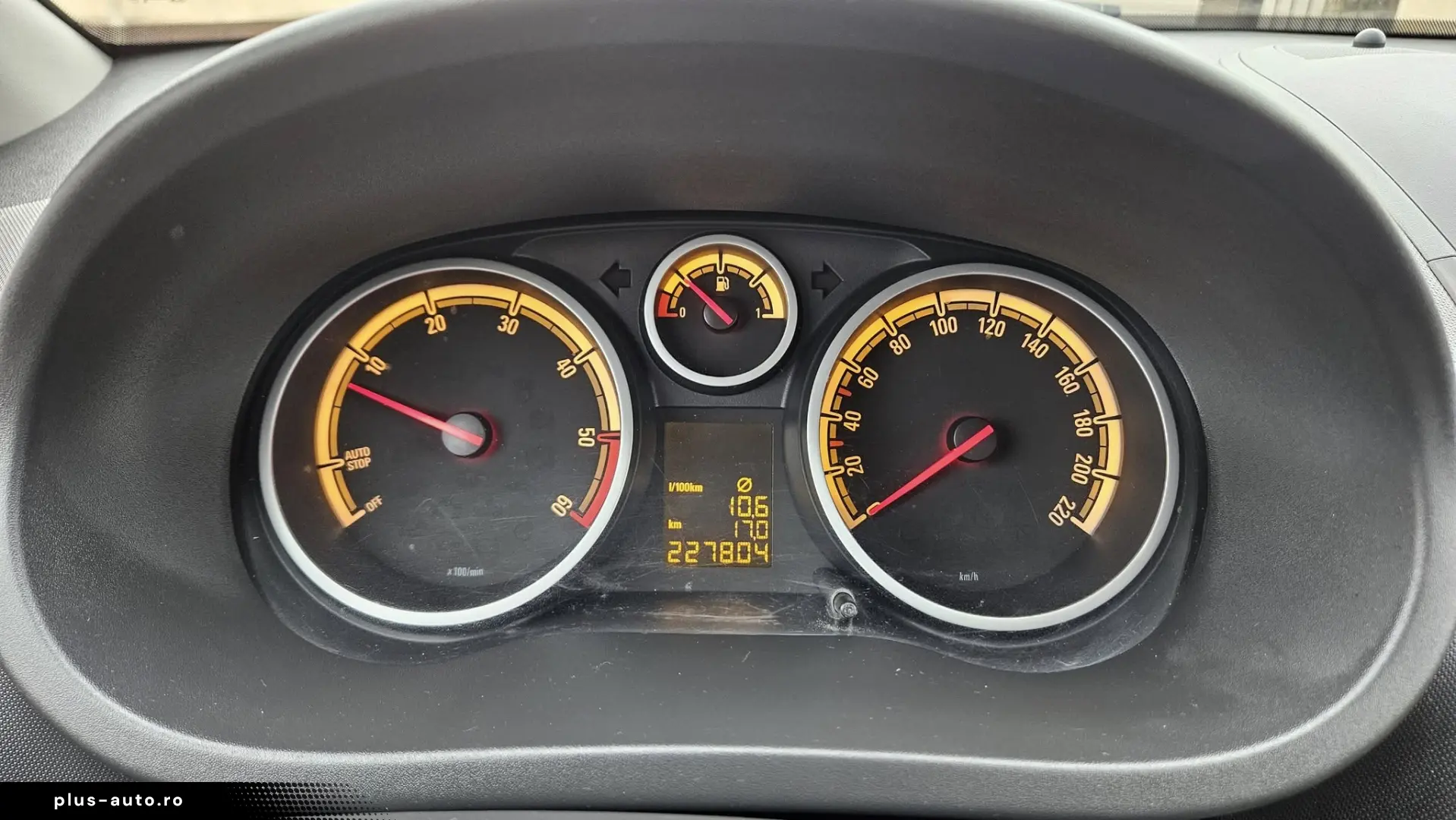 OPEL CORSA 1.3 CDTI 2013