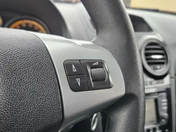 OPEL CORSA 1.3 CDTI 2013