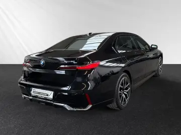 i7 eDrive50 M Sport LCProf. DA&PAProf. B&W