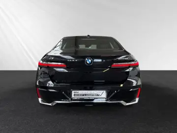 i7 eDrive50 M Sport LCProf. DA&PAProf. B&W