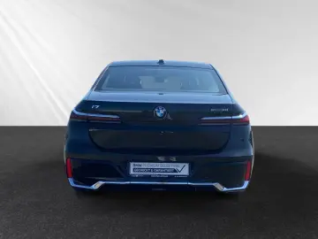 i7 eDrive50 M Sport LCProf. DA&PAProf. B&W