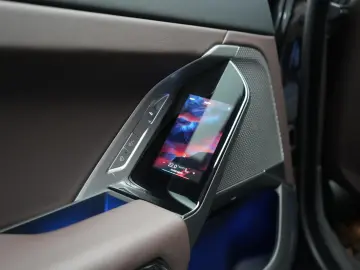 i7  eDrive50 M Sport Leder Kamera HUD B&W Wide S