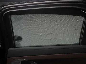 i7  eDrive50 M Sport Leder Kamera HUD B&W Wide S