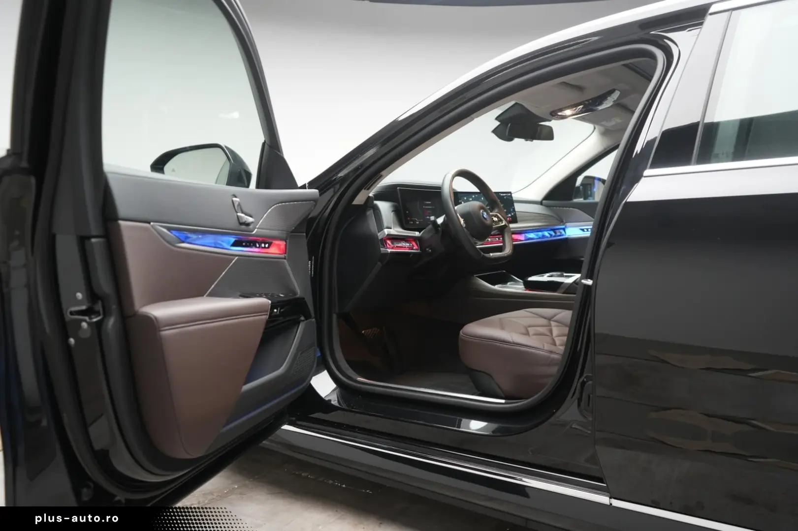 i7  eDrive50 M Sport Leder Kamera HUD B&W Wide S