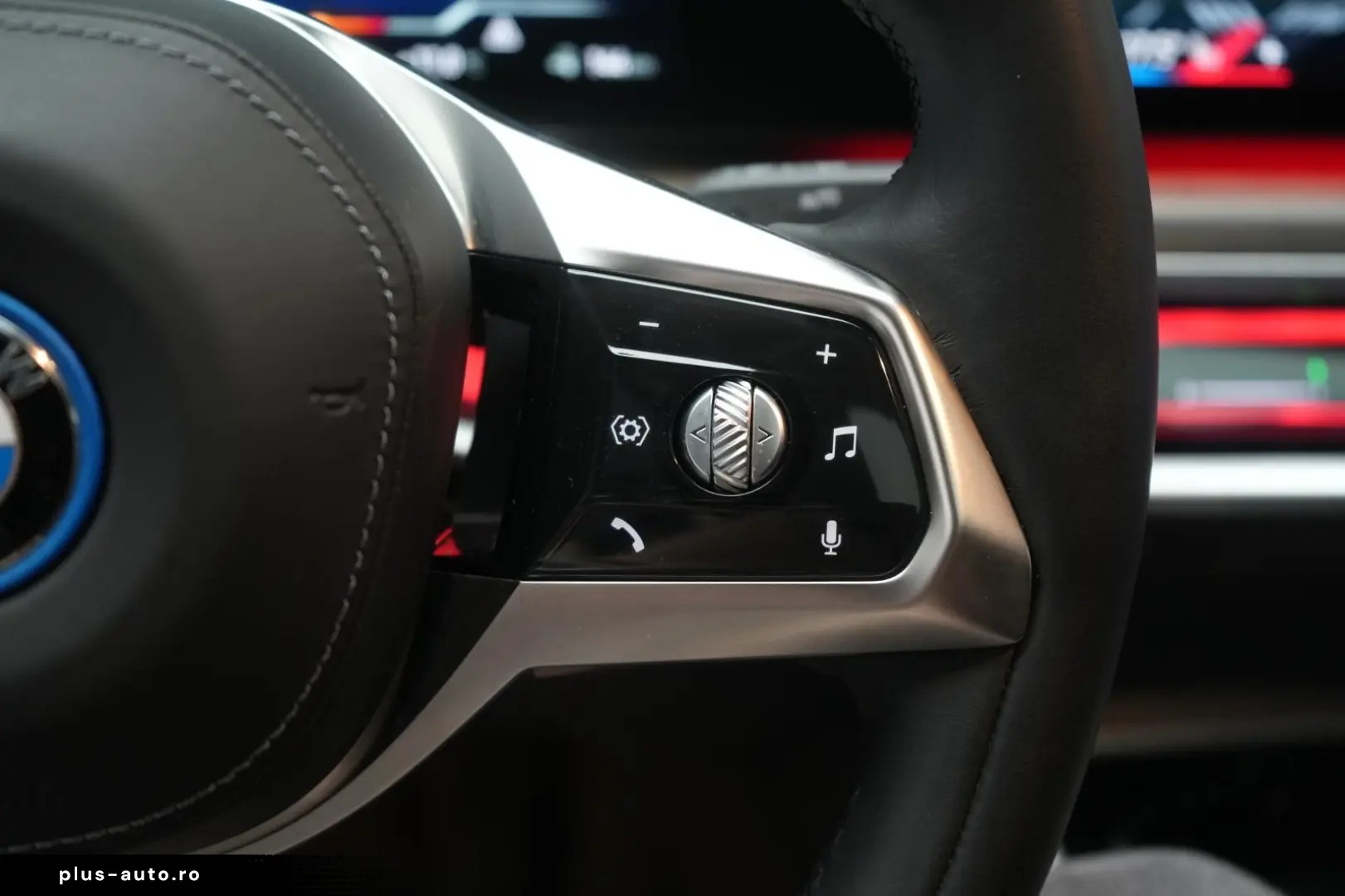 i7  eDrive50 M Sport Leder Kamera HUD B&W Wide S