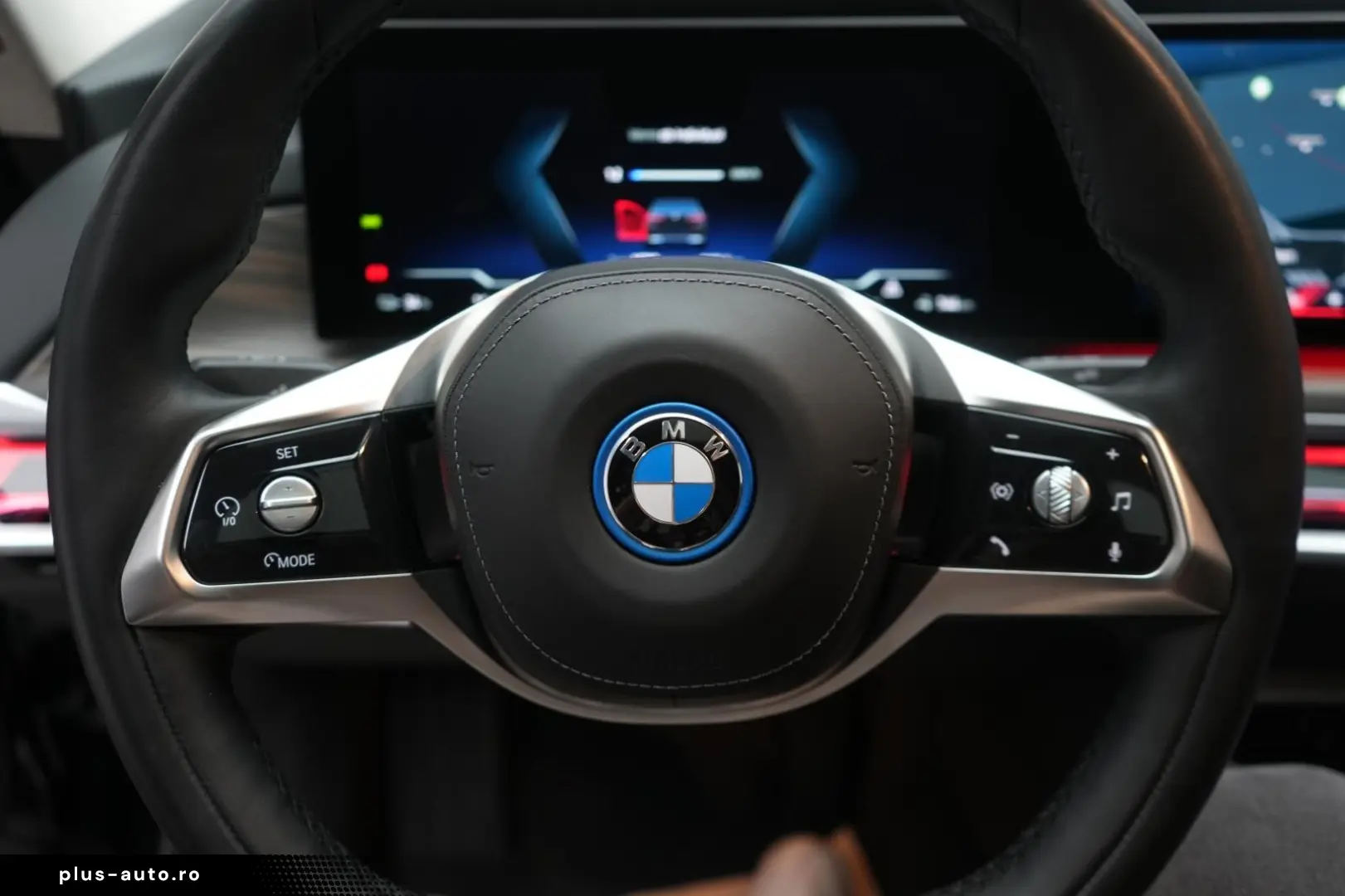 i7  eDrive50 M Sport Leder Kamera HUD B&W Wide S