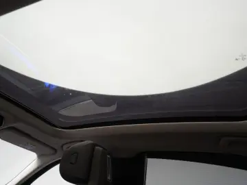 i7  eDrive50 M Sport Leder Kamera HUD B&W Wide S