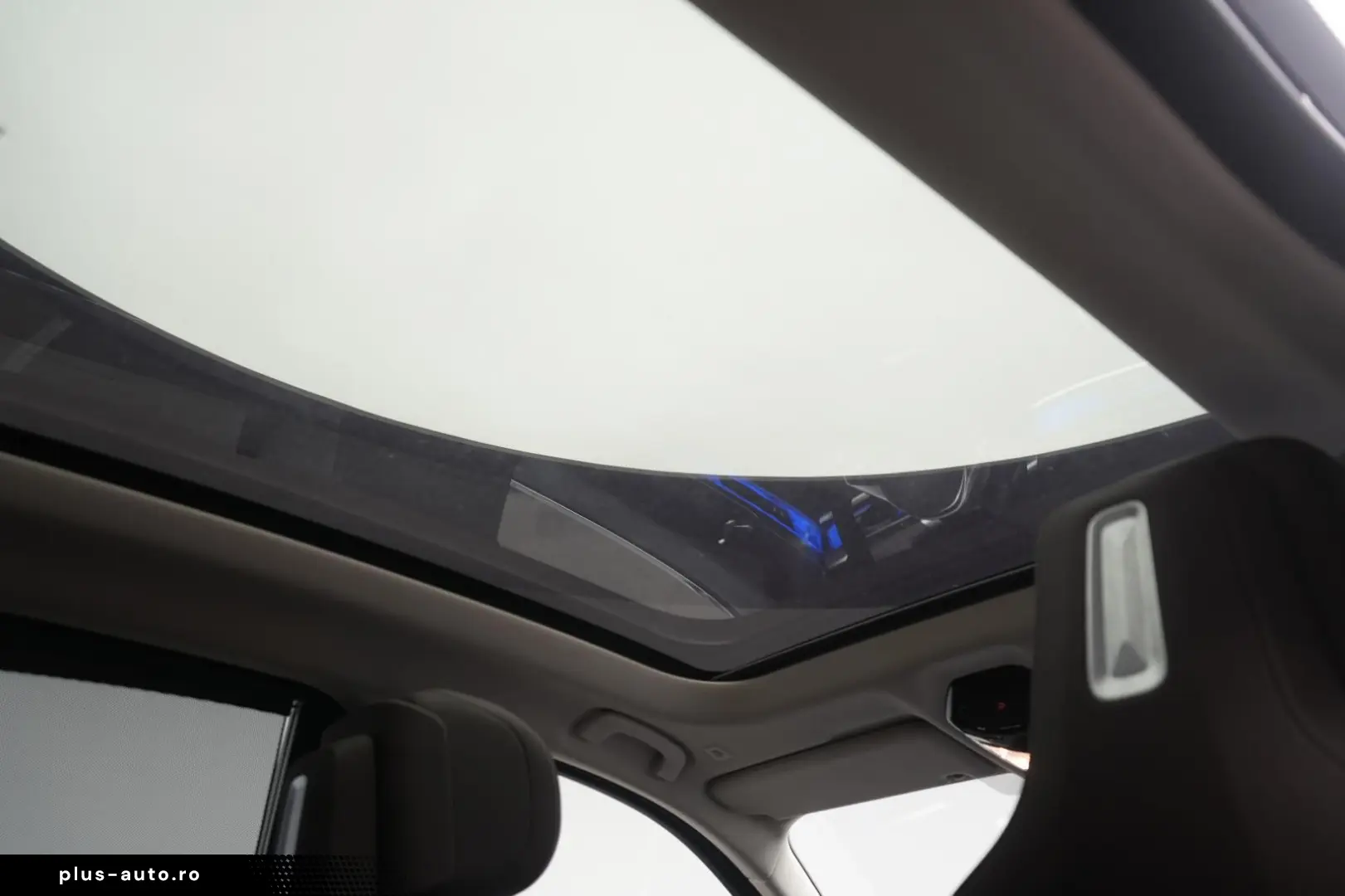 i7  eDrive50 M Sport Leder Kamera HUD B&W Wide S