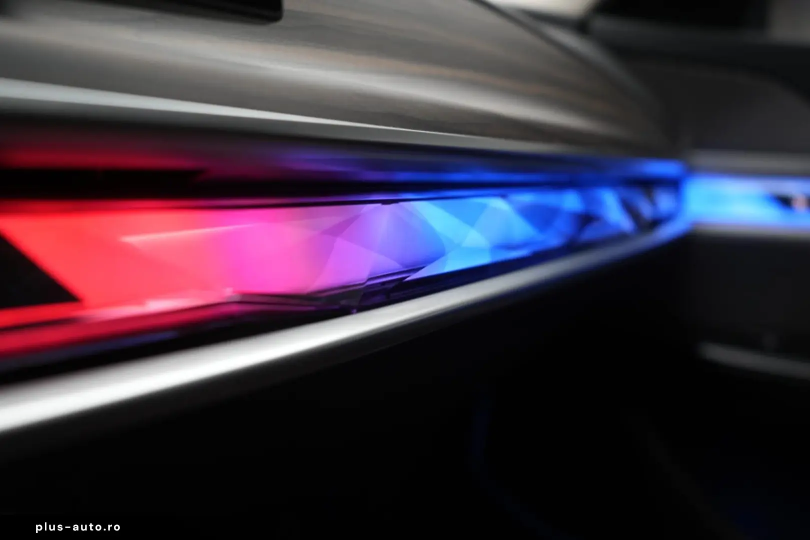 i7  eDrive50 M Sport Leder Kamera HUD B&W Wide S