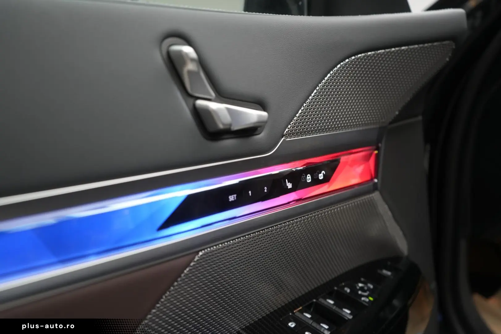 i7  eDrive50 M Sport Leder Kamera HUD B&W Wide S