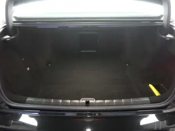 i7  eDrive50 M Sport Leder Kamera HUD B&W Wide S