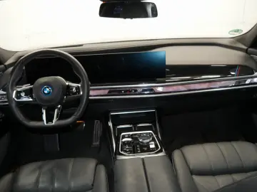 i7 eDrive 50 M Sportpaket Pro Fond Entert NP