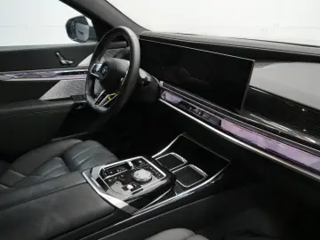 i7 eDrive 50 M Sportpaket Pro Fond Entert NP