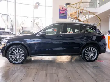 Mercedes-Benz GLC 300 de 4MATIC 9G-TRONIC  AMG Line