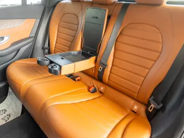 Mercedes-Benz GLC 300 de 4MATIC 9G-TRONIC  AMG Line