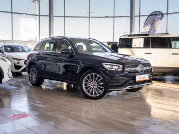 Mercedes-Benz GLC 300 de 4MATIC 9G-TRONIC  AMG Line