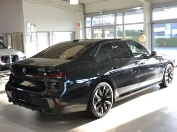 i7 xDrive 60 M Sport Automatiktüren Fond-Enterta