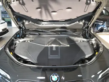 i7 xDrive 60 M Sport Automatiktüren Fond-Enterta