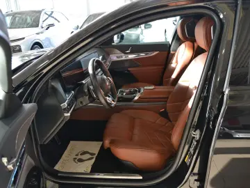 i7 xDrive 60 M Sport Automatiktüren Fond-Enterta