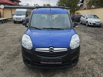 OPEL COMBO 5 LOCURI 2.0 DIESEL