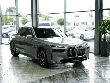 740d xDrive B&W Belüftung Autobahnass. Massage