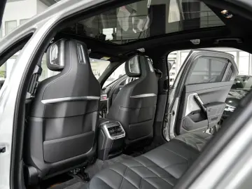 740d xDrive B&W Belüftung Autobahnass. Massage